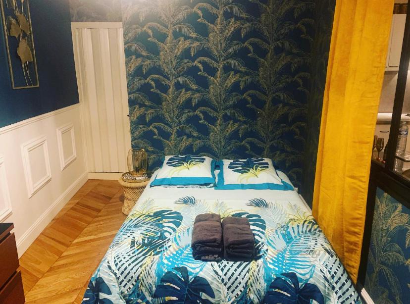 Photo of Bedroom in Fontainebleau