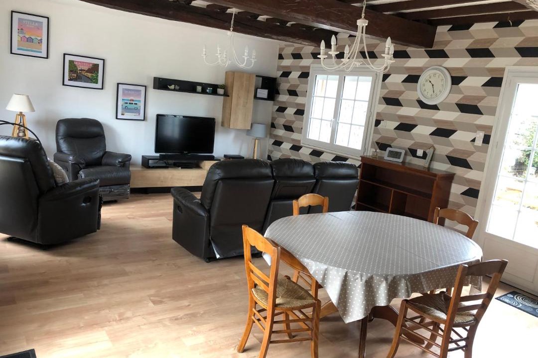 Photo of Livingroom in Ecuires