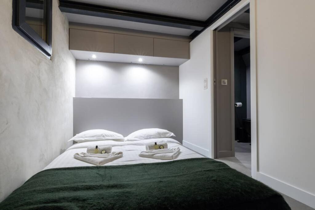 Photo of Bedroom in Palais-Royal