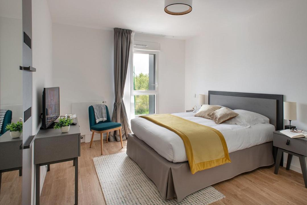 Photo of Bedroom in Lesquin