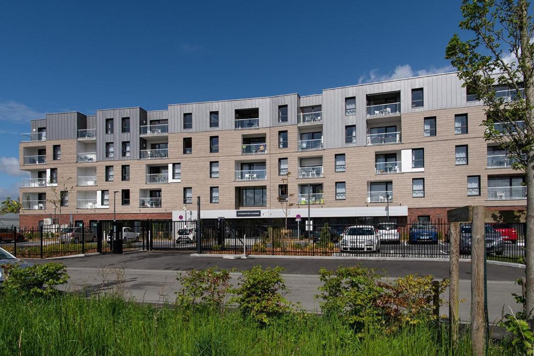 Photo of Buildings in Lesquin