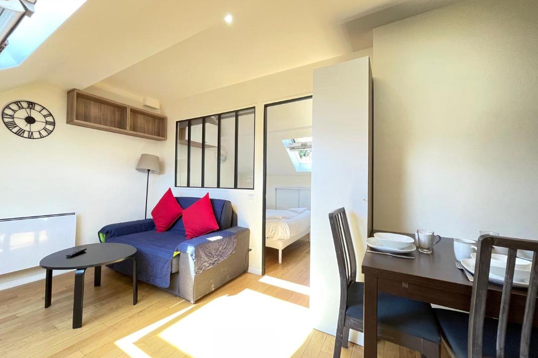 Photo of Livingroom in Jouy-en-Josas