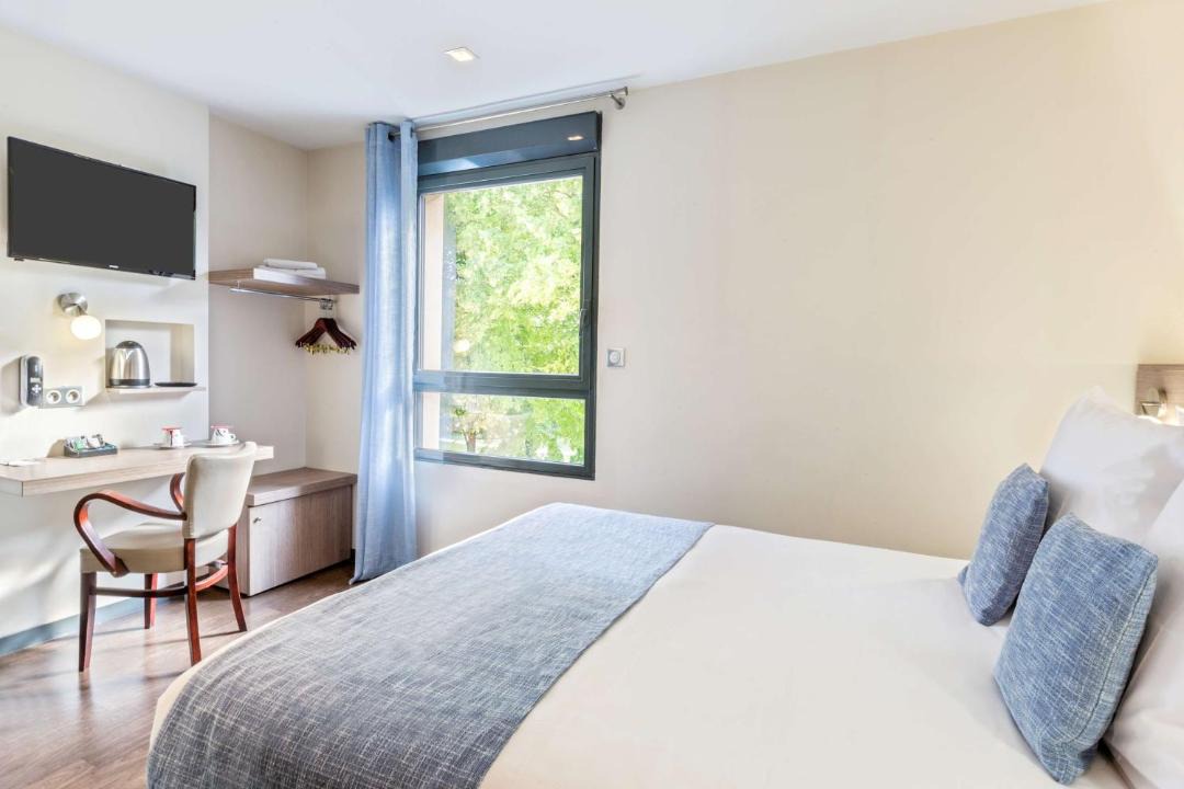 Photo of Bedroom in Saint-Brice-Courcelles