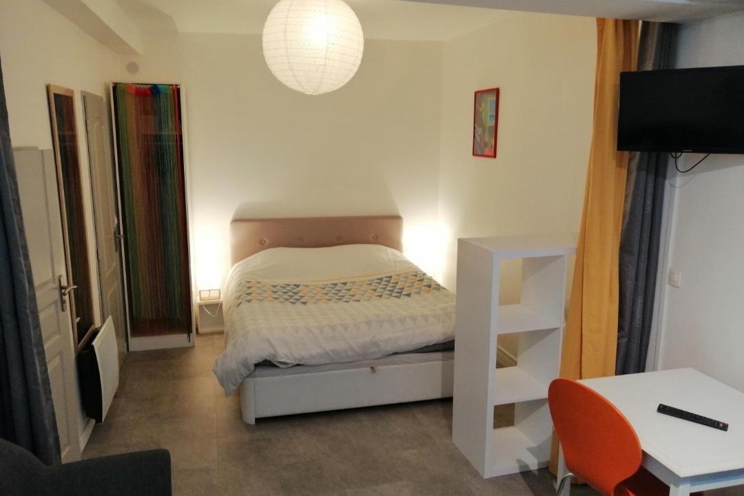Photo of Bedroom in Sete