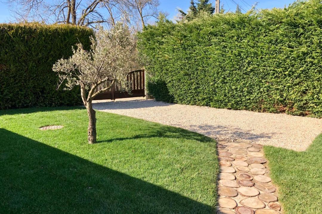 Photo of Outdoor in Prouilly