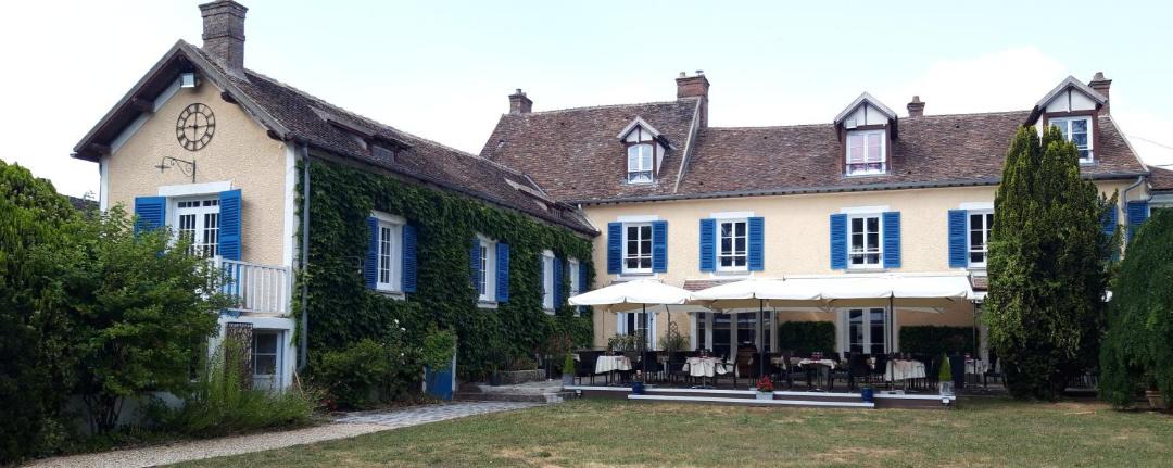 Photo of Others in Moret-sur-Loing