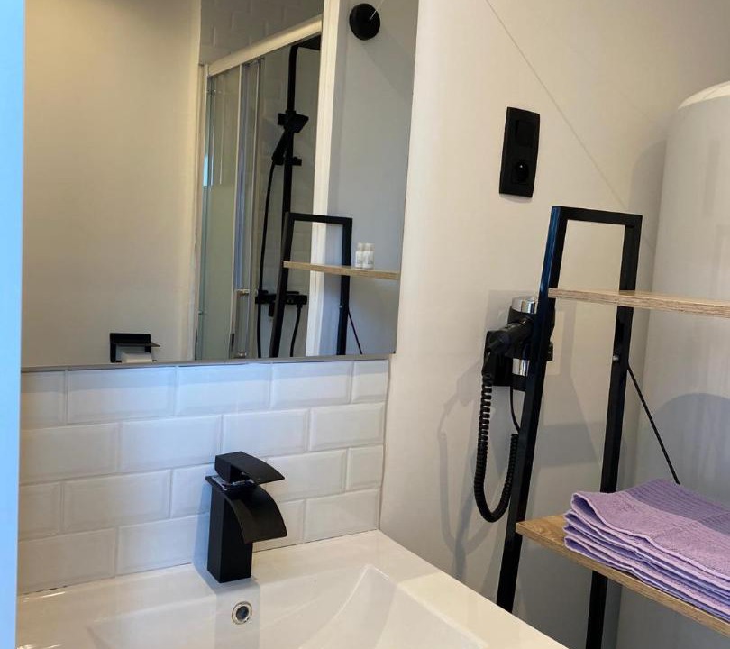 Photo of Bathroom in Trith-Saint-Leger