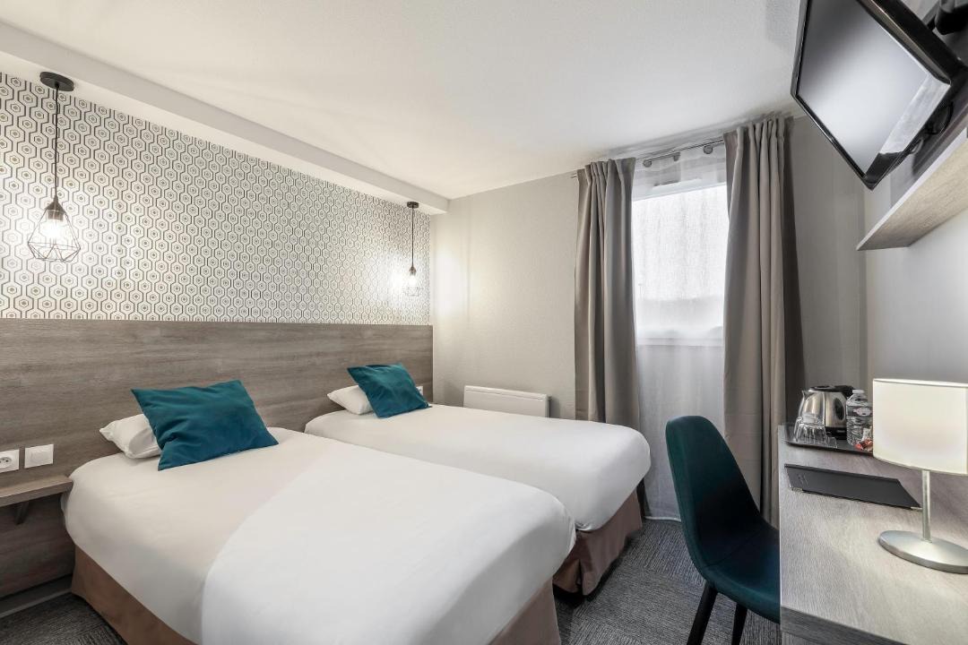 Photo of Bedroom in Calais Frethun