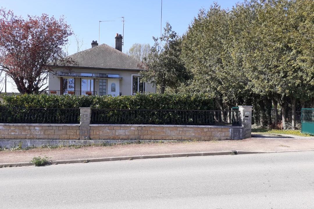 Photo of Buildings in Pouilly-sur-Loire