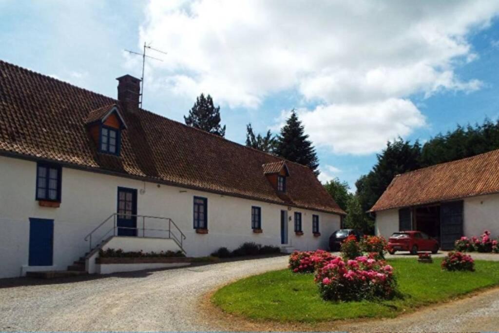 Photo of Buildings in Vieil-Moutier