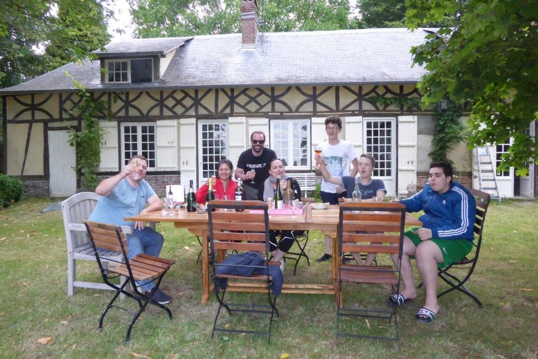 Photo of Others in Trepied