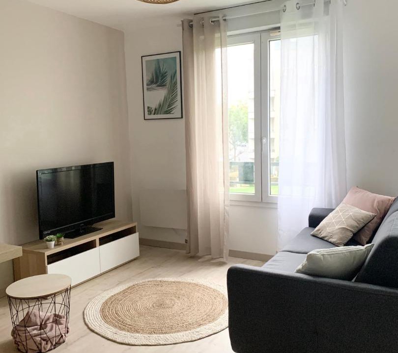Photo of Livingroom in Cergy