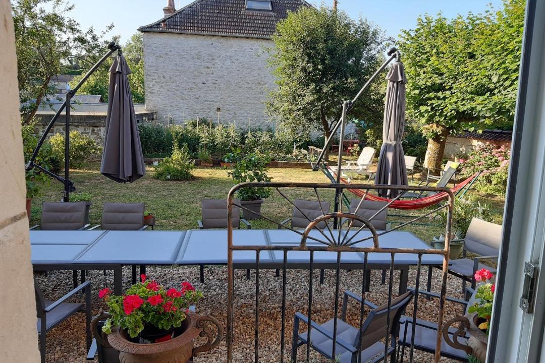 Photo of Patio Balcony in Chatillon en Bazois