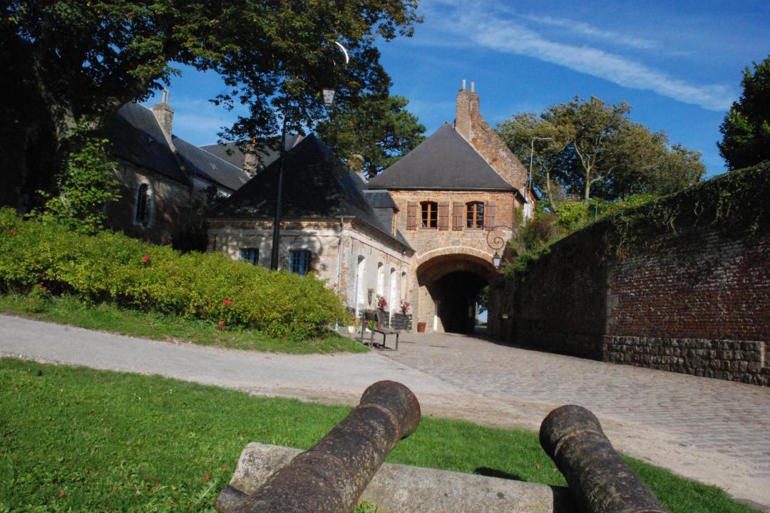 Photo of Buildings in Montreuil-sur-Mer