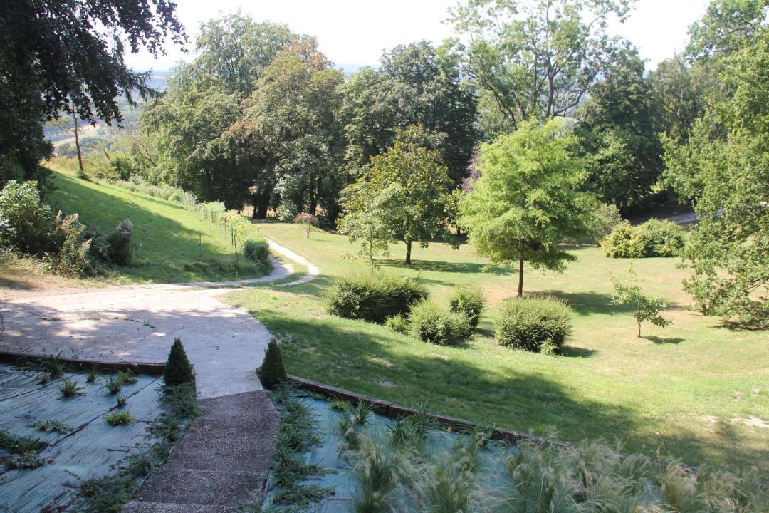 Photo of Others in Henouville