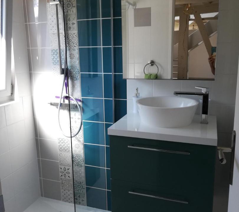 Photo of Bathroom in Servaville-Salmonville