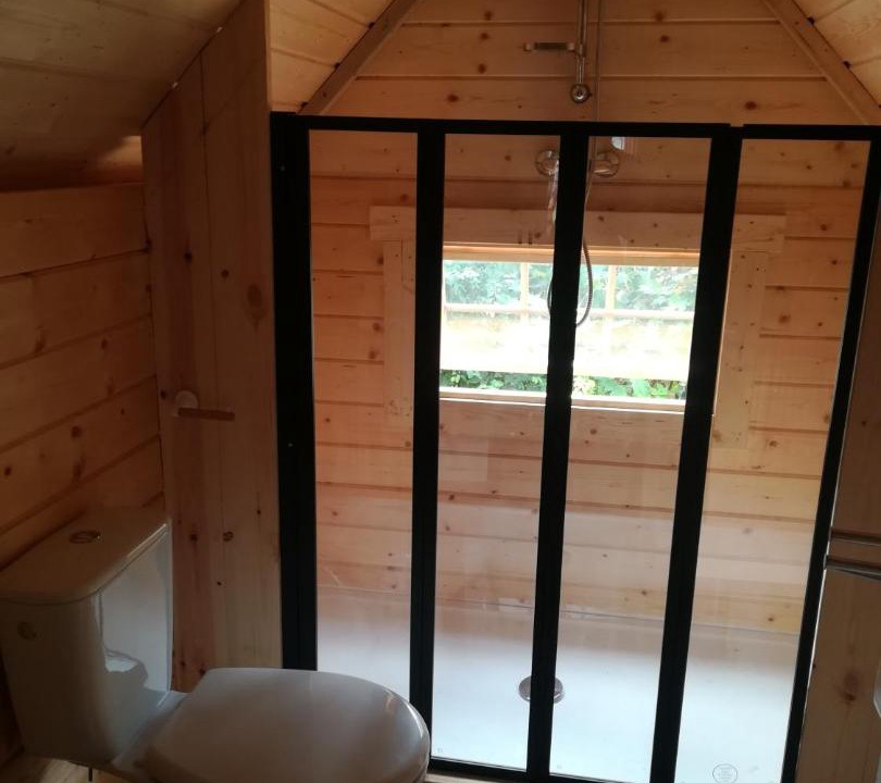 Photo of Bathroom in Mousseaux-sur-Seine