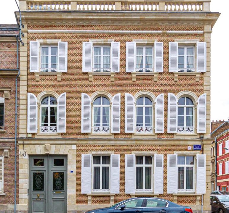 Photo of Buildings in Henriville