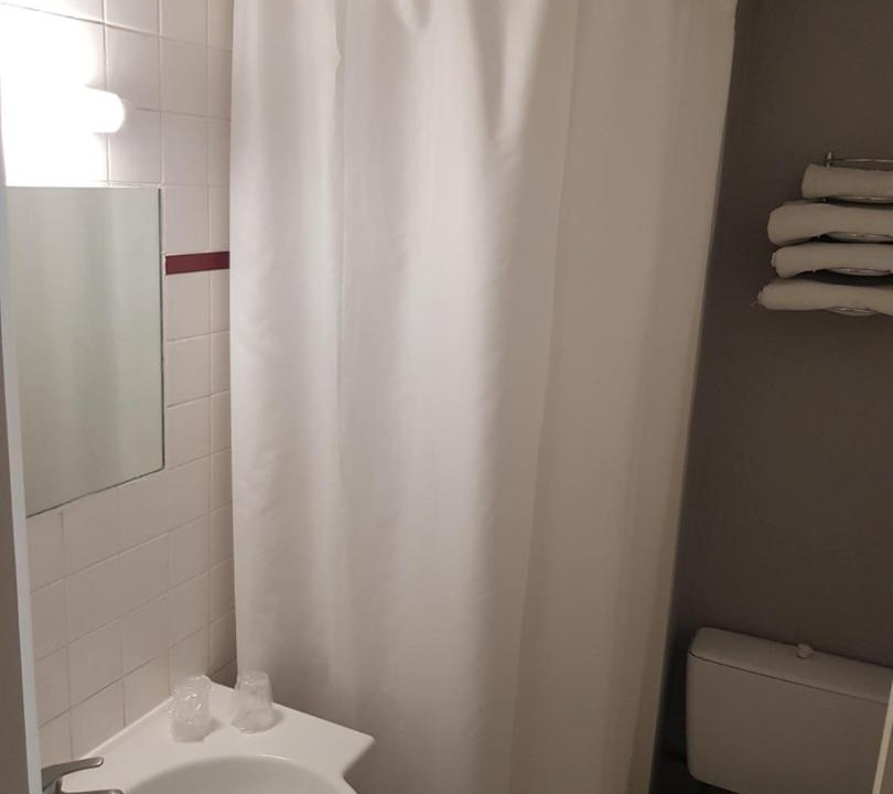 Photo of Bathroom in Laon