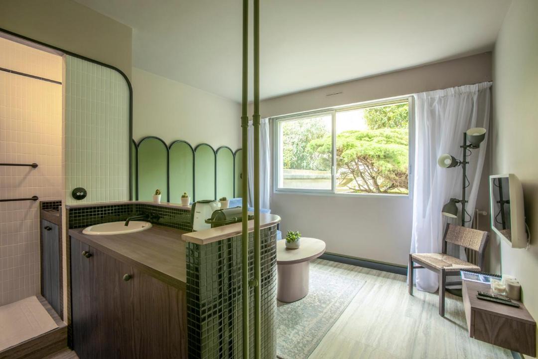 Photo of Bathroom in Montparnasse