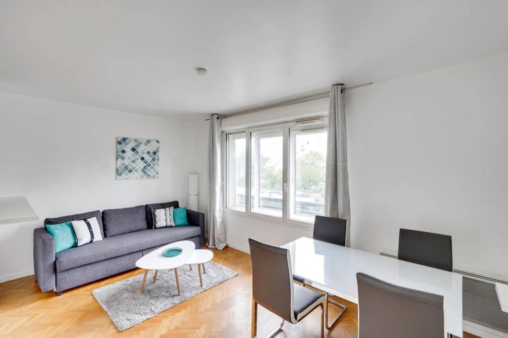Photo of Livingroom in Faubourg de l'Arche