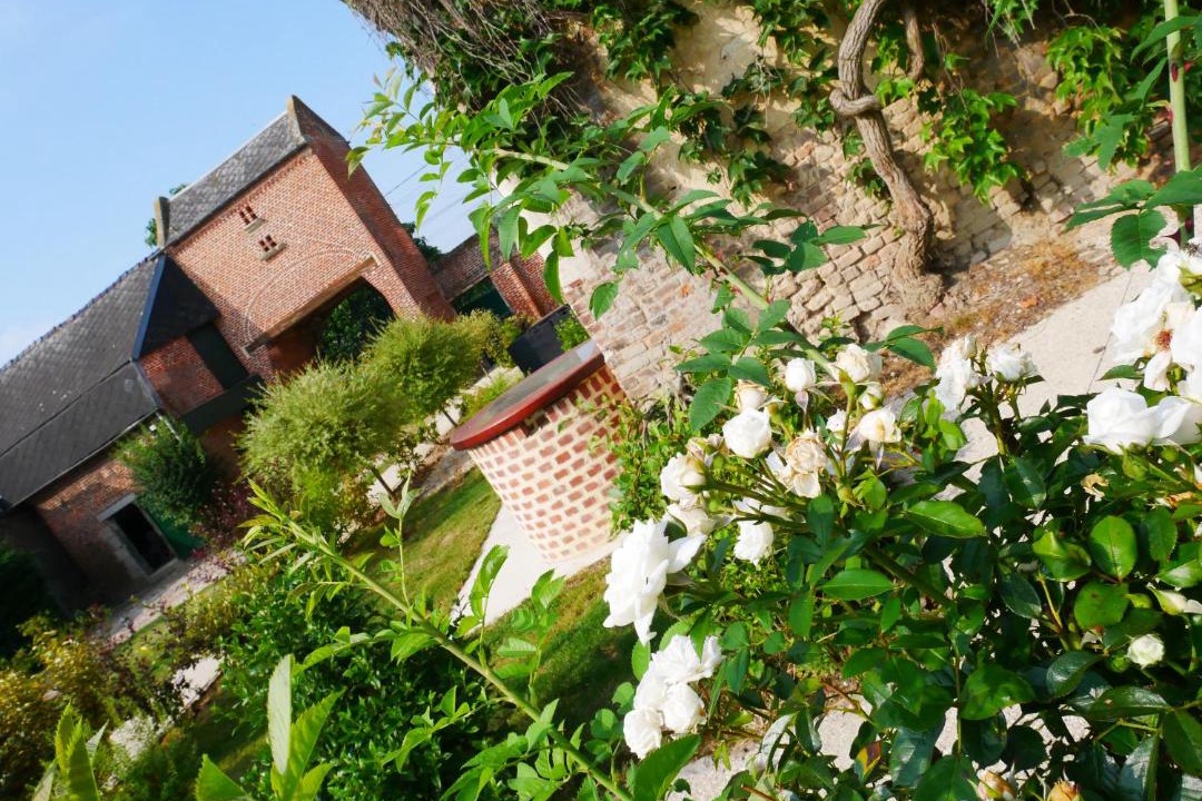 Photo of Buildings in Boussieres-en-Cambresis