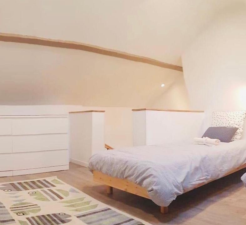 Photo of Bedroom in Coteaux Ouest