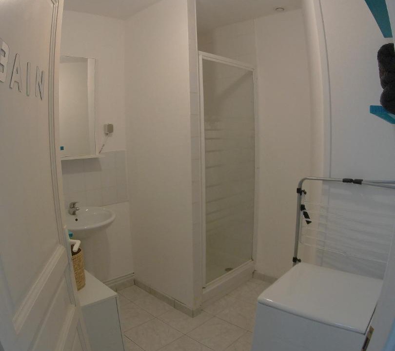 Photo of Bathroom in Parvillers-le-Quesnoy