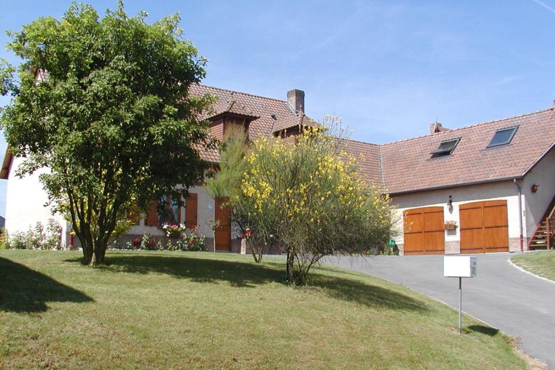 Photo of Others in Molliens-Dreuil