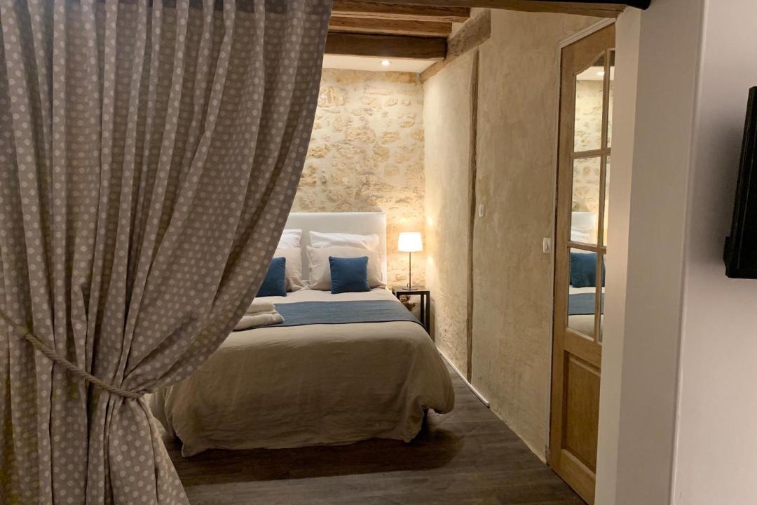 Photo of Bedroom in Chantilly