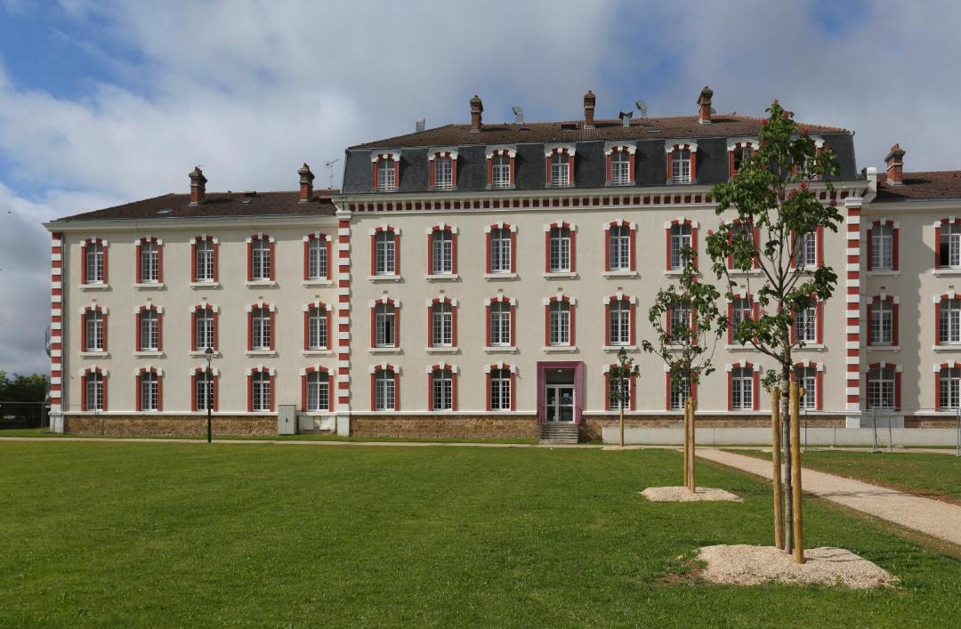Photo of Others in Epernay