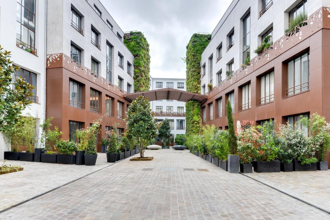 Photo of Buildings in 11th Arrondissement