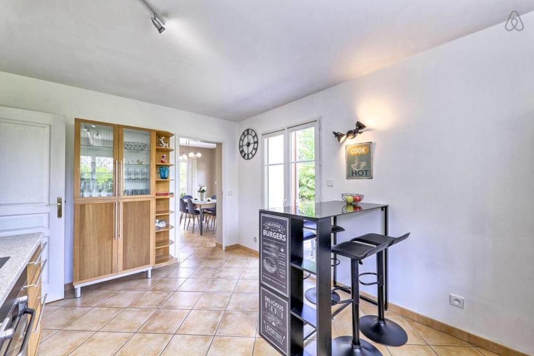 Photo of Livingroom in Magny-le-Hongre