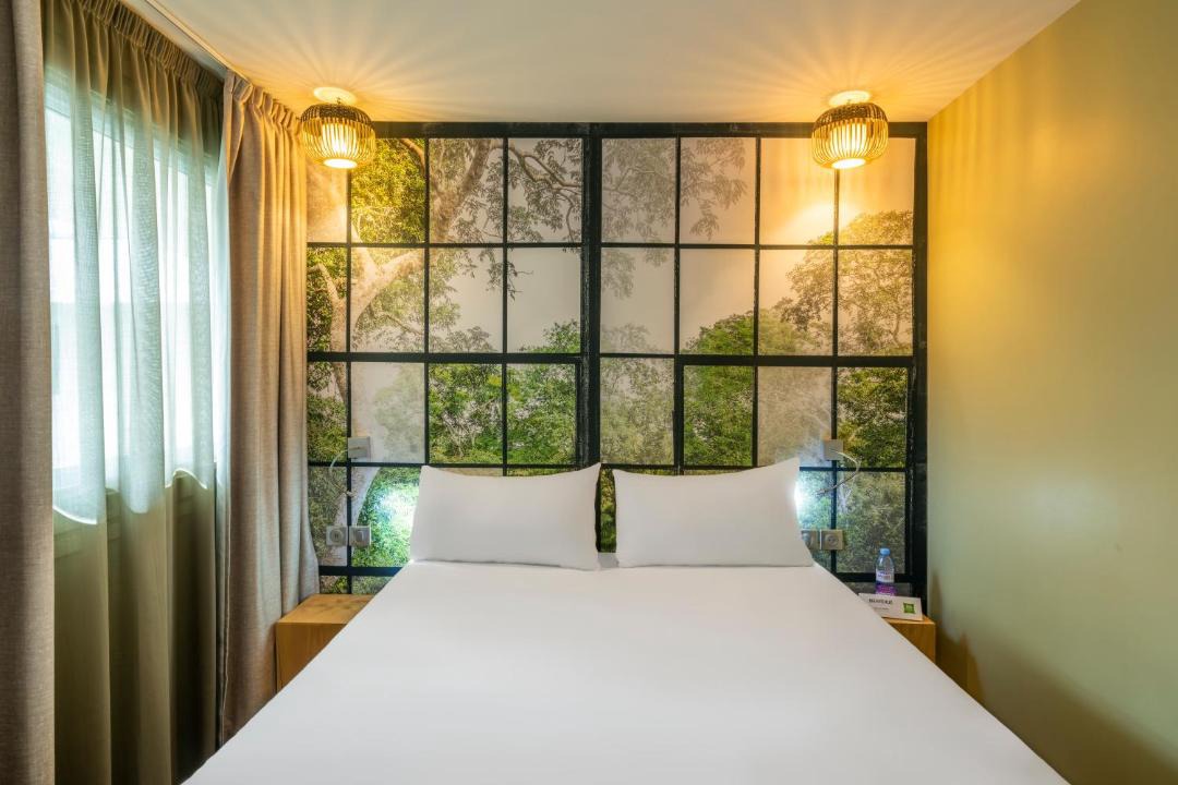 Photo of Bedroom in Villepinte