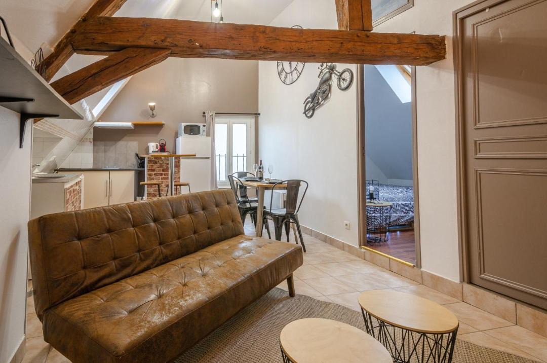 Photo of Livingroom in Etampes