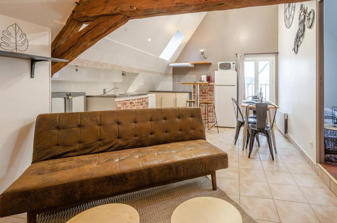 Photo of Livingroom in Etampes