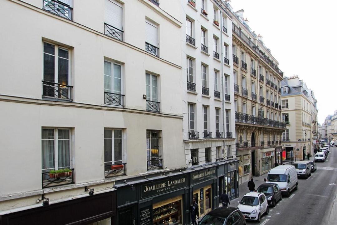 Photo of Buildings in 3rd Arrondissement