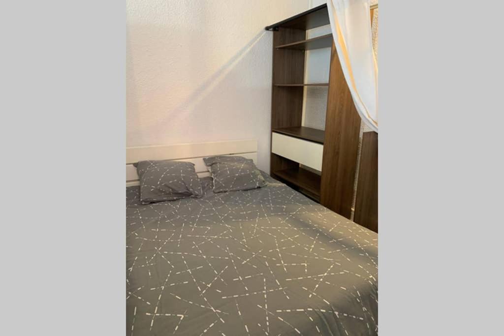 Photo of Bedroom in Douai