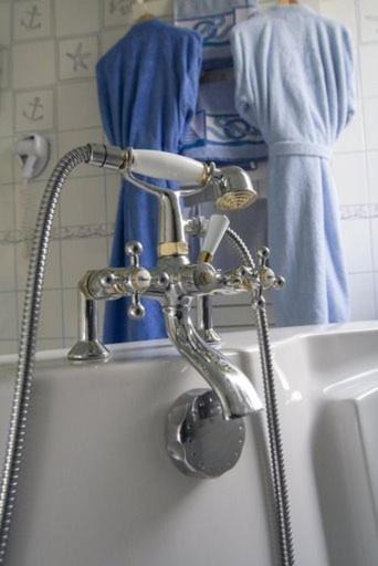 Photo of Bathroom in Bezu-Saint-Eloi