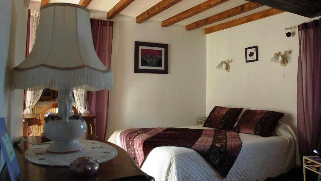 Photo of Bedroom in Villecheneve