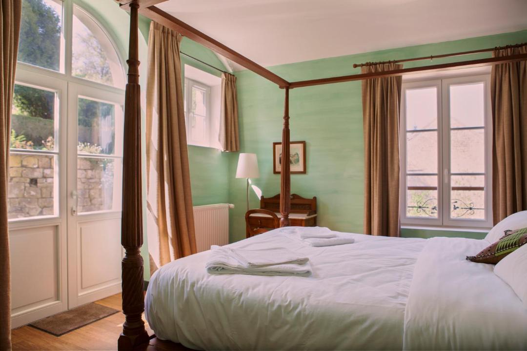 Photo of Bedroom in Valmondois