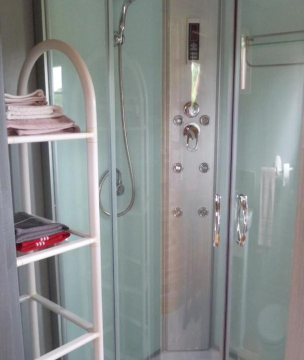 Photo of Bathroom in Malleville-sur-le-Bec
