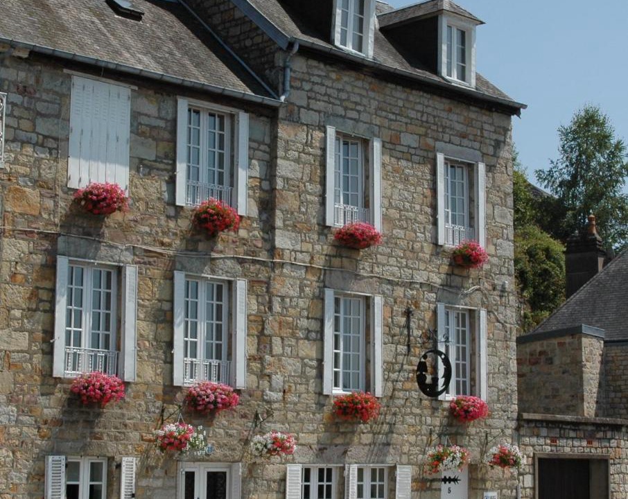 Photo of Buildings in Domfront en Poiraie