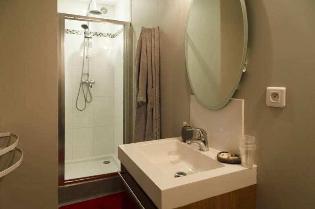 Photo of Bathroom in Sotteville-les-Rouen