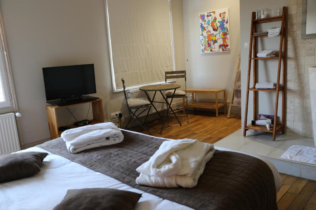 Photo of Livingroom in Sery-les-Mezieres