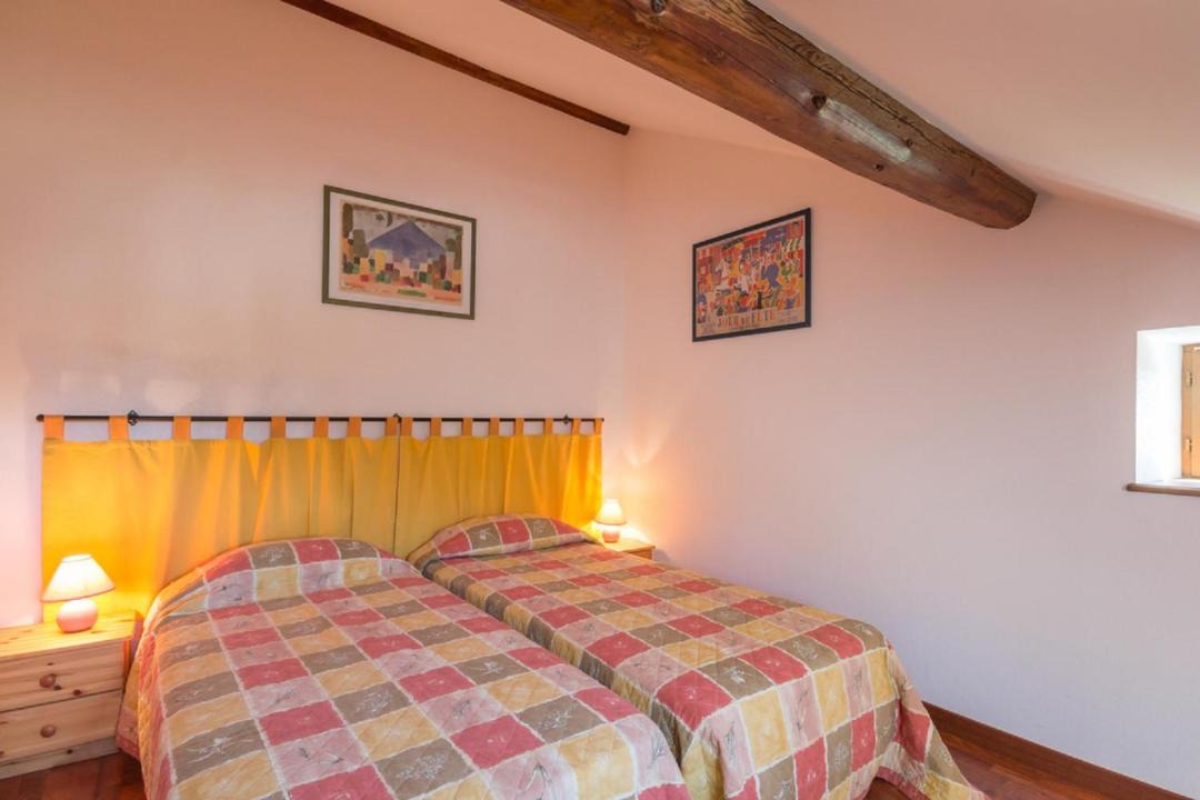 Photo of Bedroom in Santenay