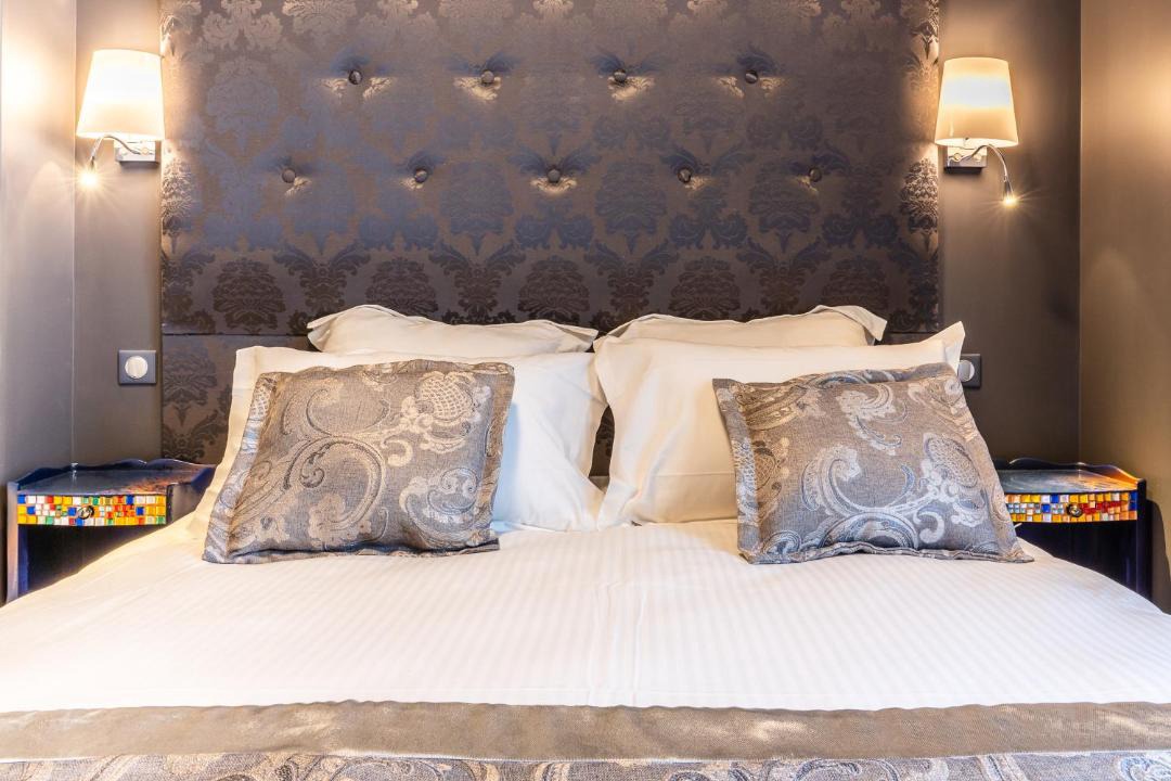 Photo of Bedroom in Lisieux