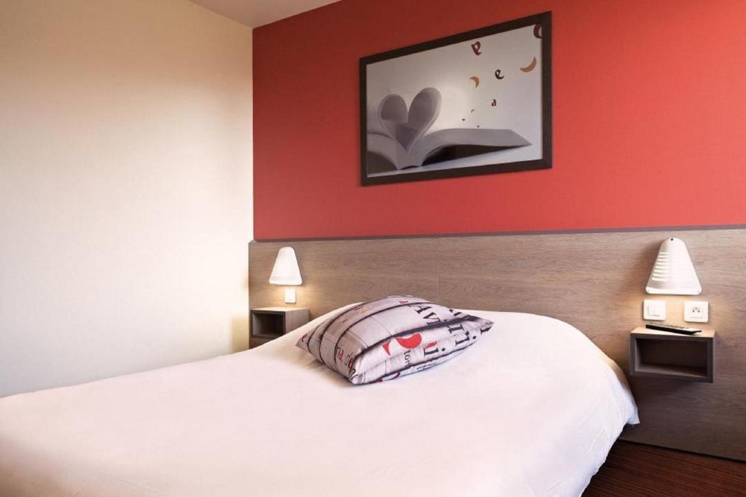 Photo of Bedroom in Noyelles-Godault