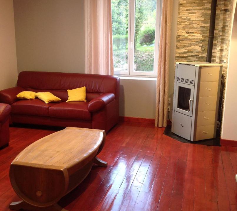 Photo of Livingroom in Thoirette