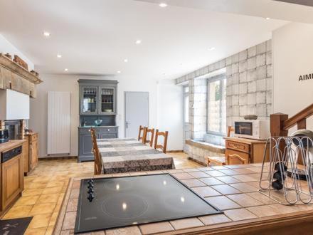 Photo of Kitchen in Bougey